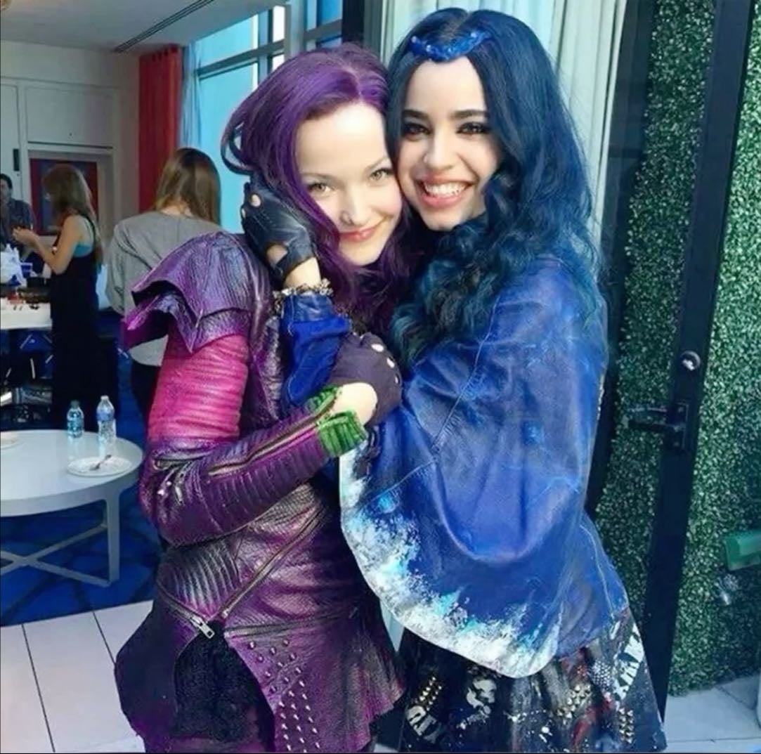 malvie (mal and evie)✨✨ - they make a great team