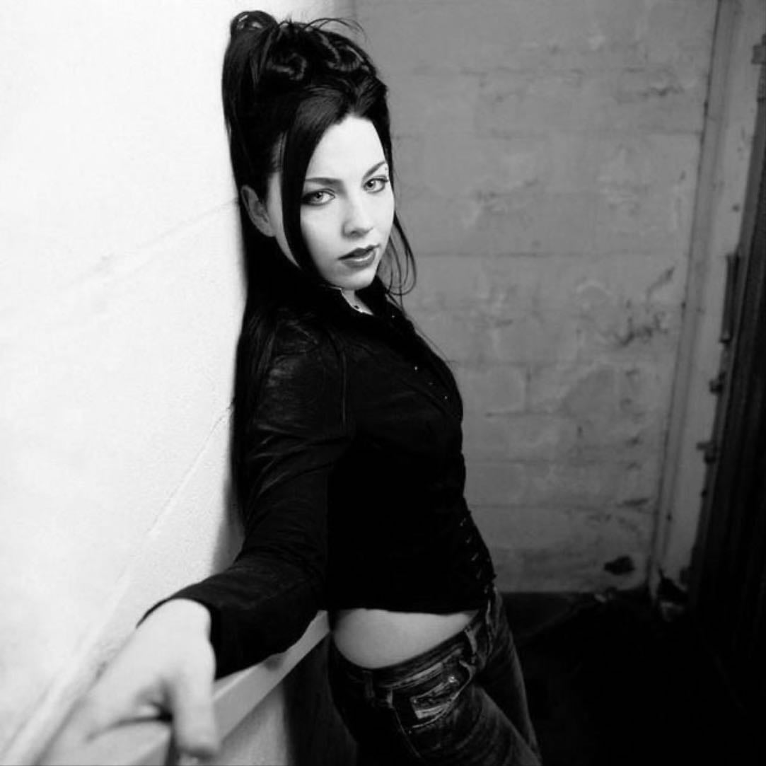 Bring Me To Life - Song · Evanescence