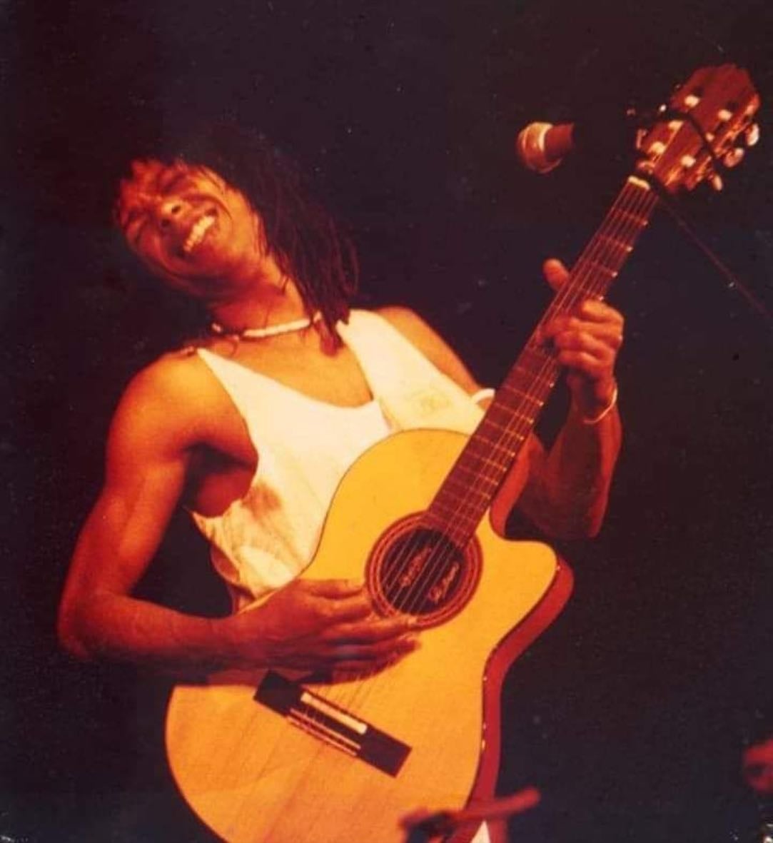 Se... - Song · Djavan
