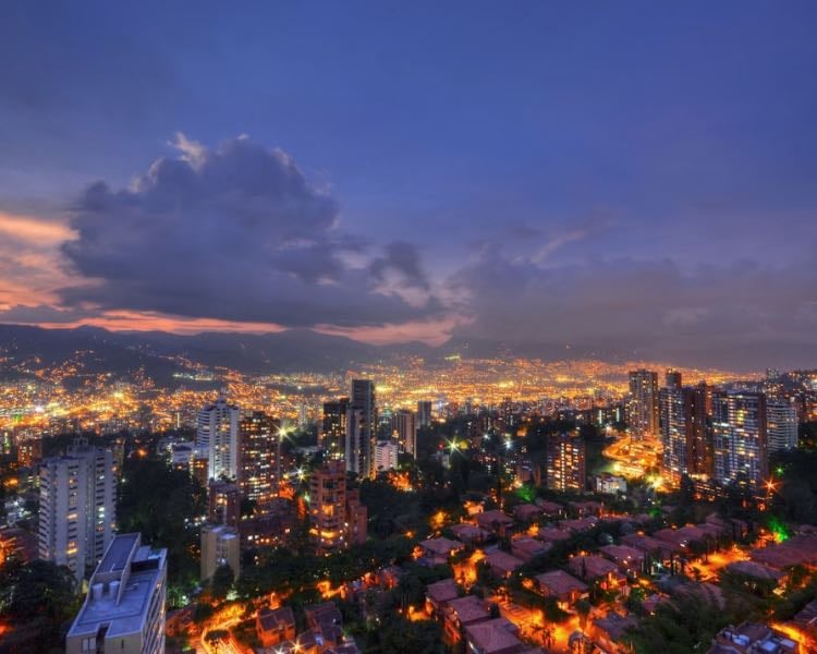 Planes Medellin 🫓