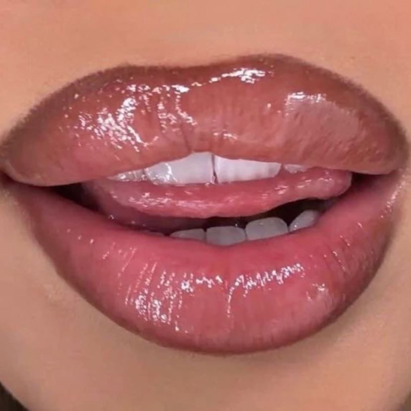 maybelline lifter liner 05 + paden rabbit tongue lip gloss
