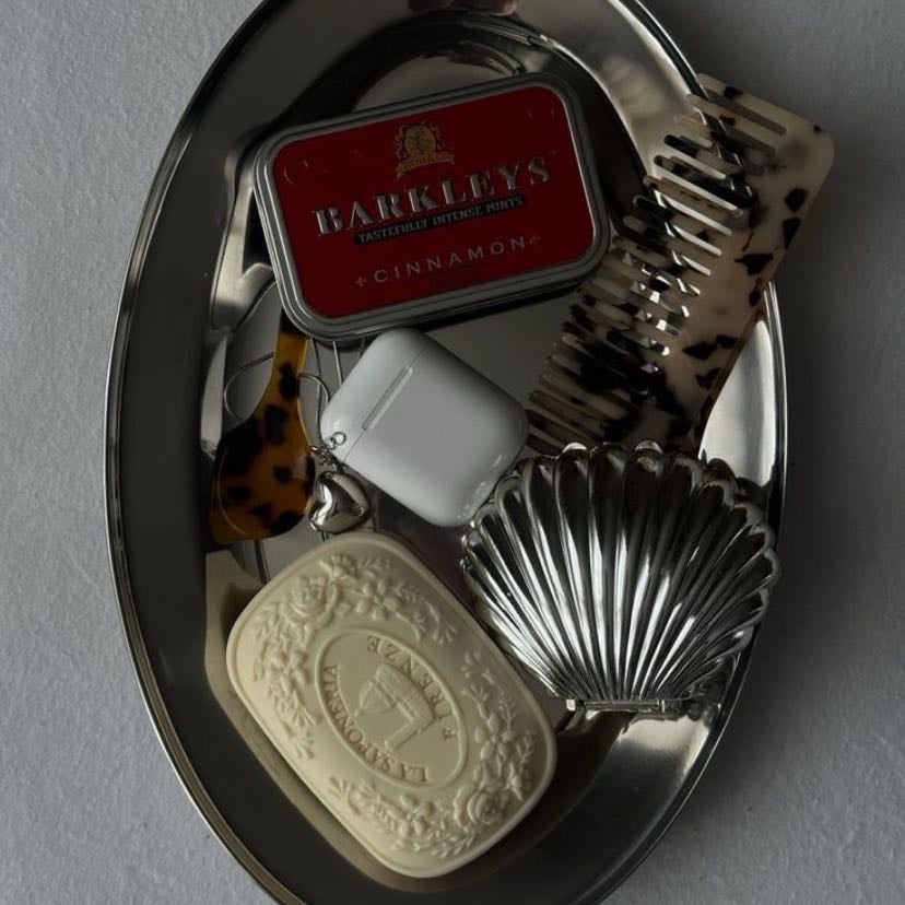 valet trays - the stylish solution to never losing your keys (or at least pretending you’re organized).