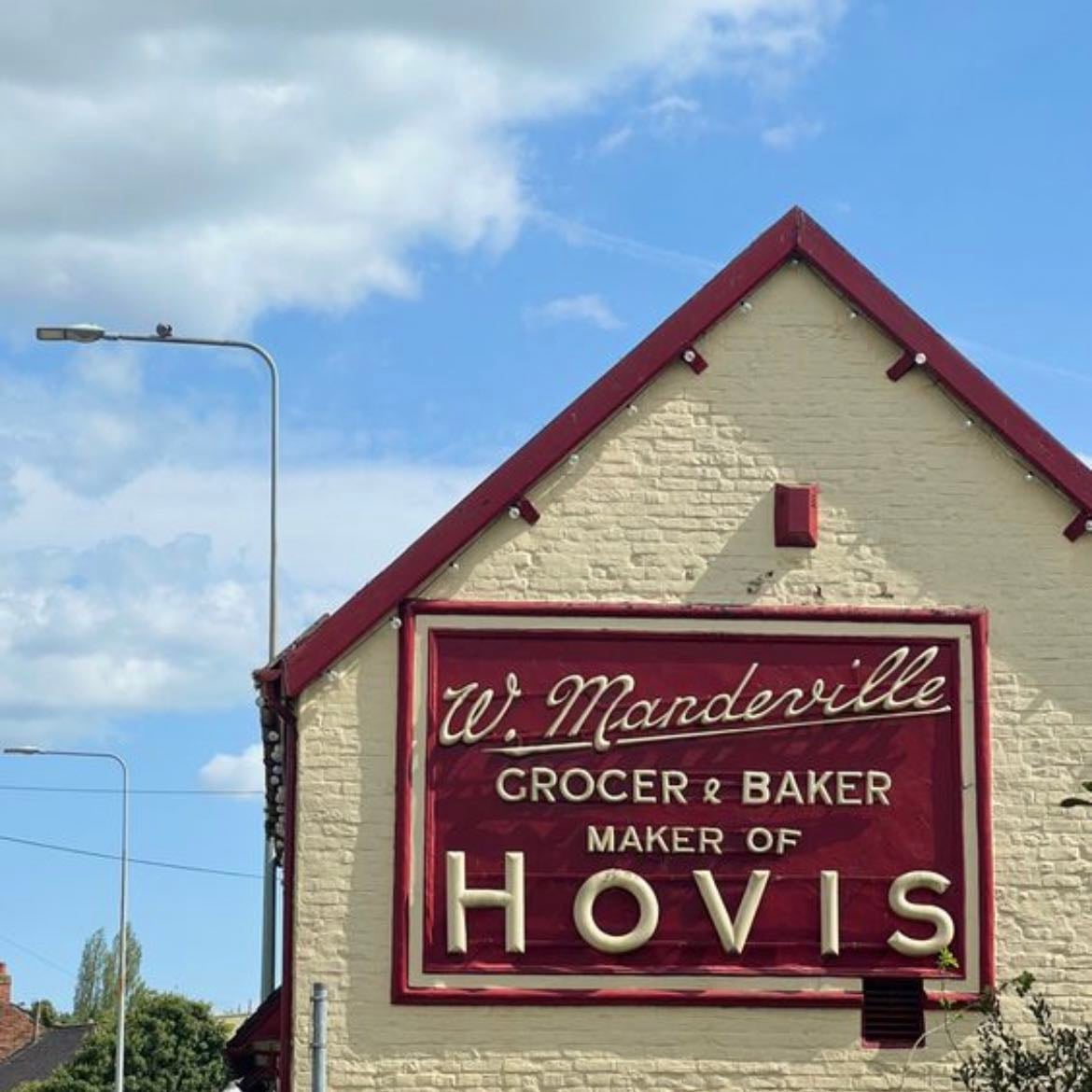 Holmes Chapel - I NEED. to go to Harrys hometown