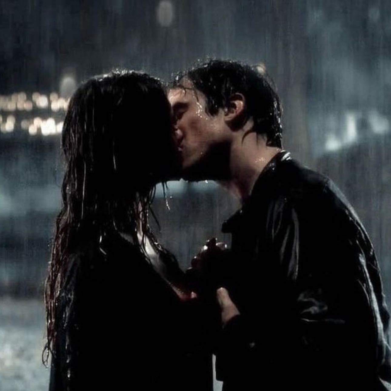 The Vampire Diaries - Kevin Williamson, Julie Plec · 2009