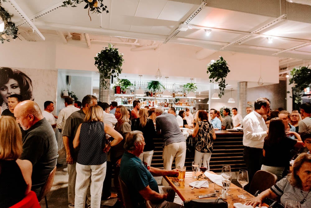 Siamo Napoli Restaurant - Italian