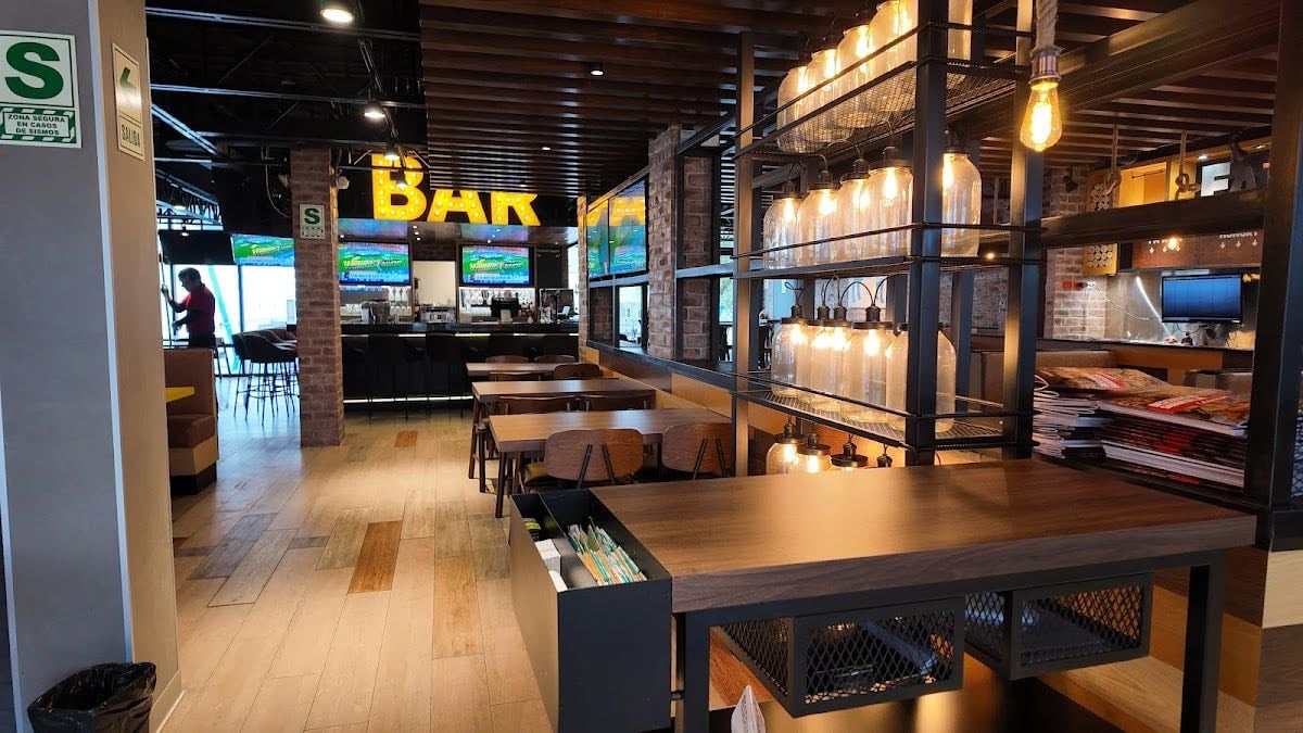 Applebee's Grill + Bar