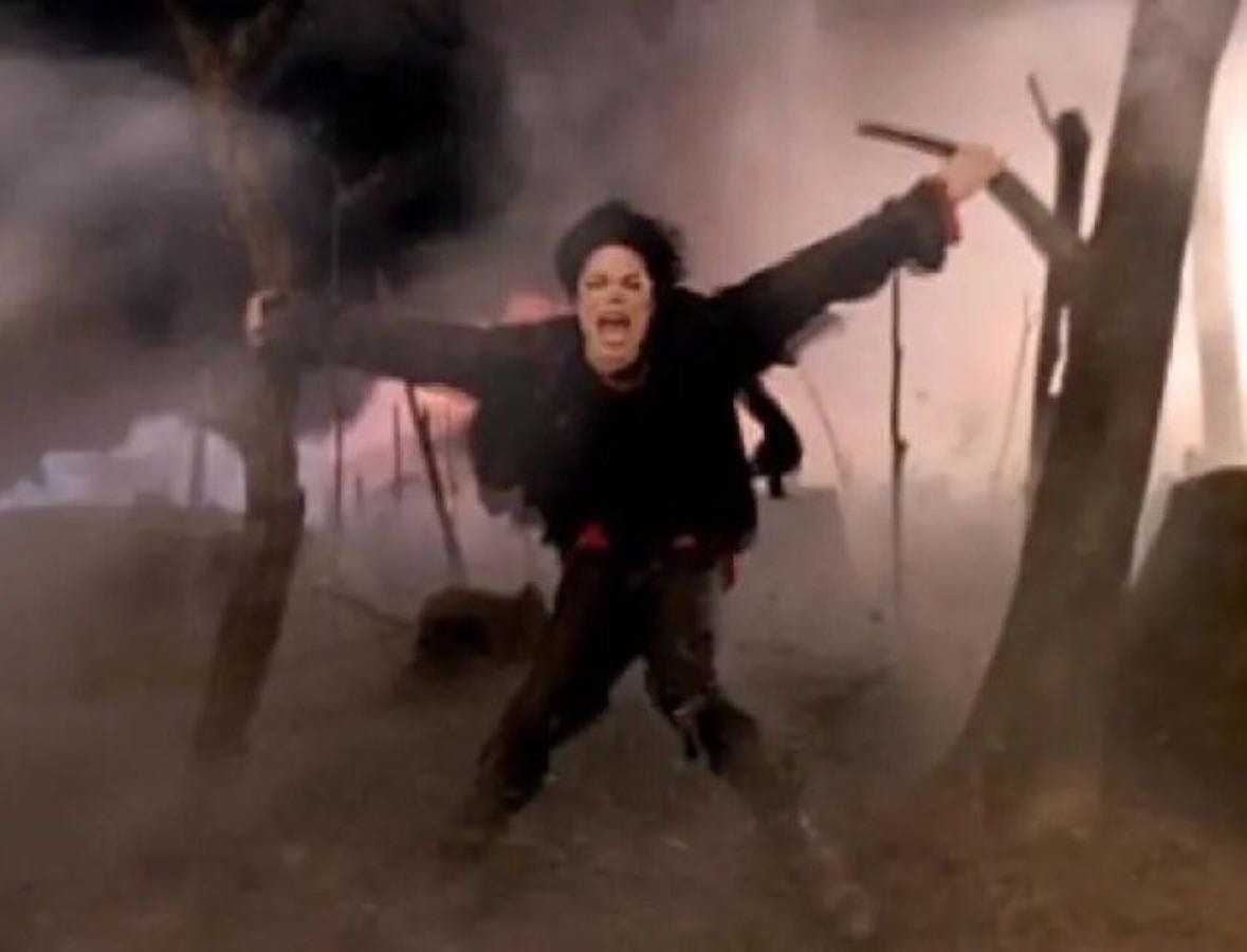 on the words written - Books hypelist by Mayis