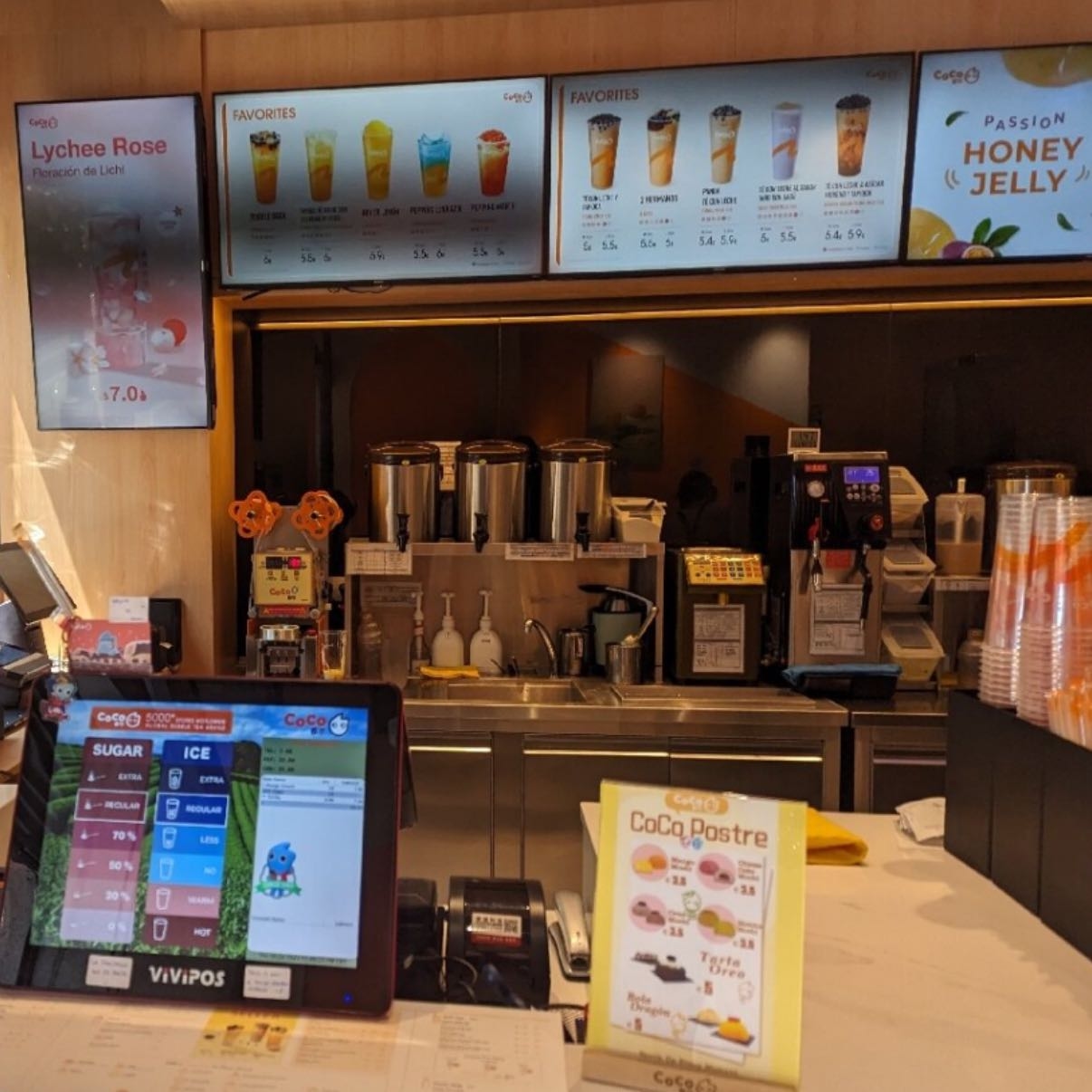 Coco Fresh Tea & Juice