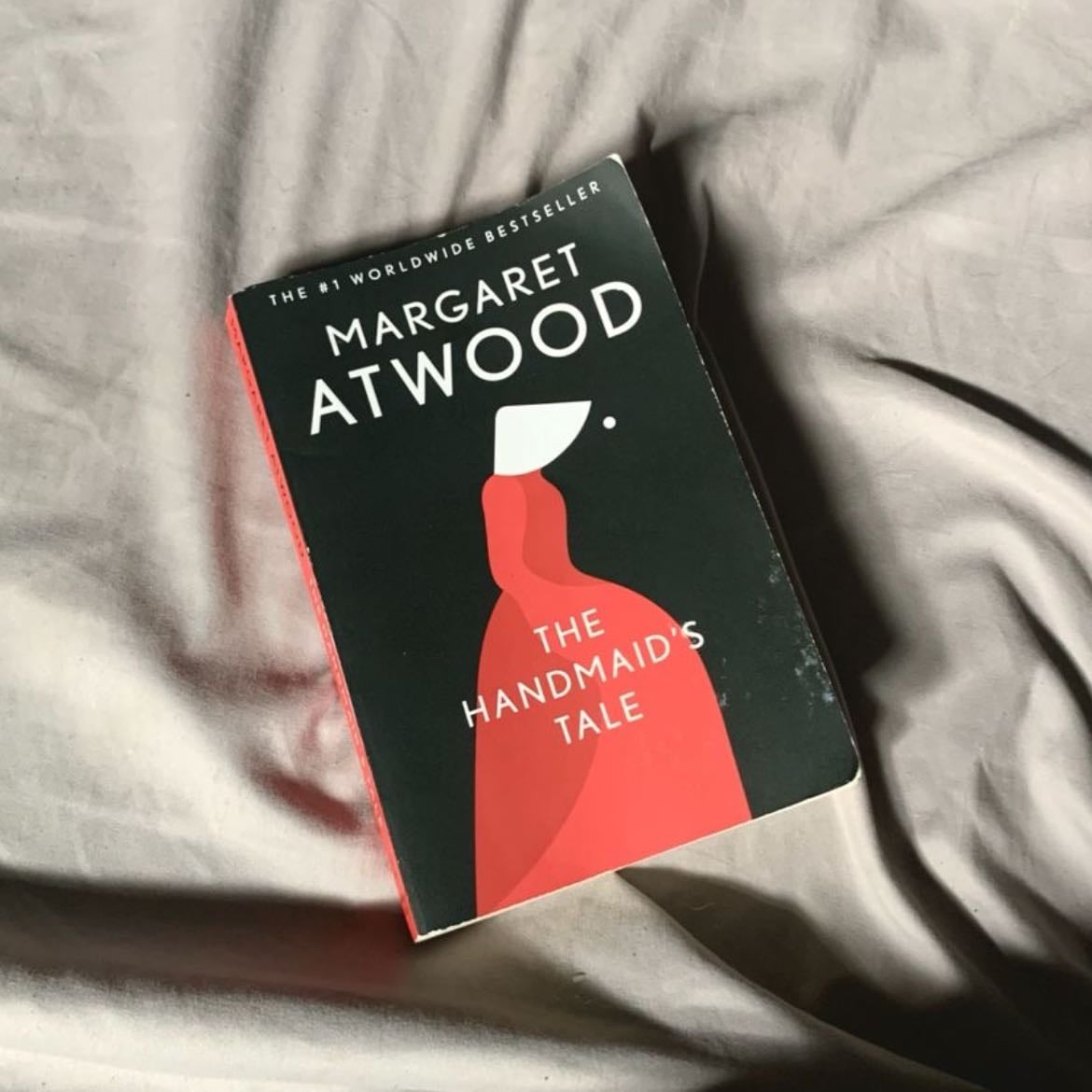 The Handmaid's Tale - Margaret Atwood · 1998