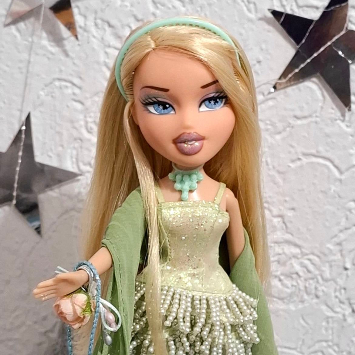 Chloe de bratz - Necesito tener sus muñecas ya mismo
