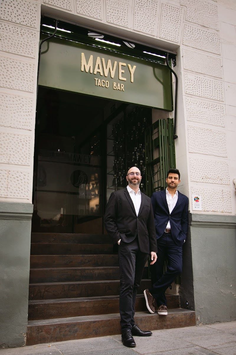 Mawey Taco Bar - Lopez de Hoyos