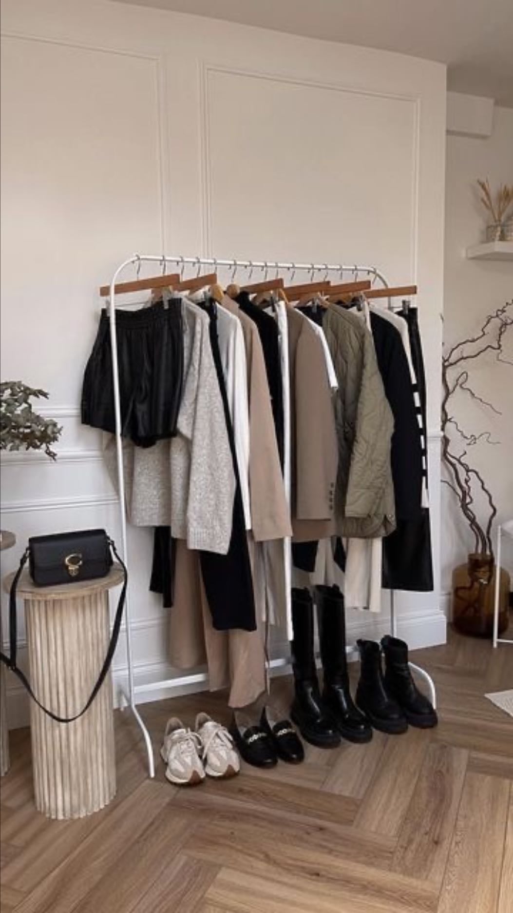 Creating a capsule wardrobe - I already know my style and my color season, so I’m sticking to basic pieces that I can style and wear often