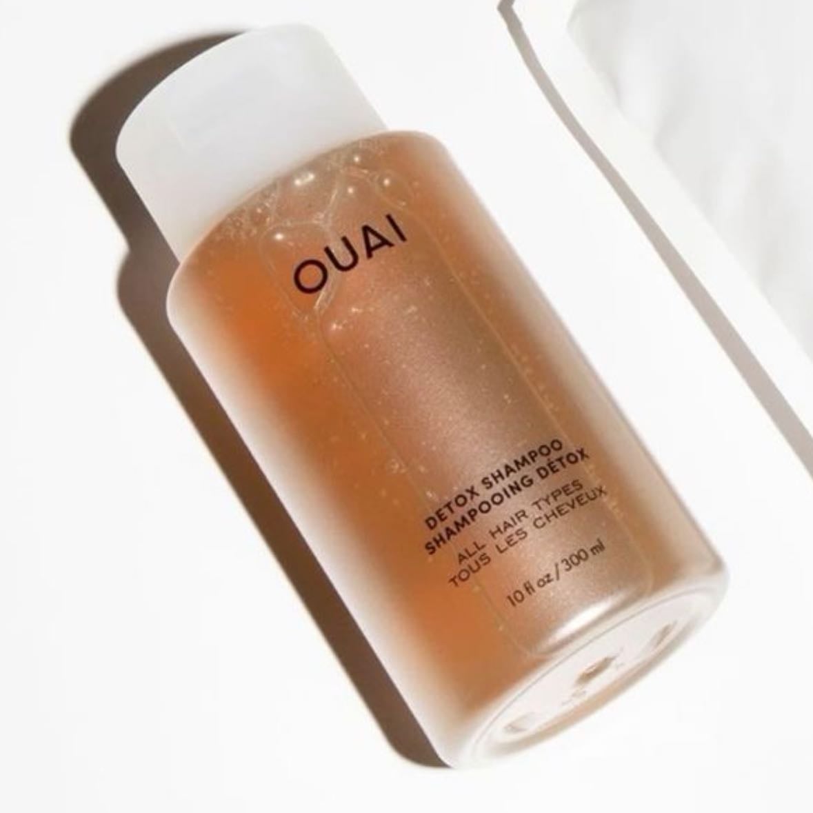Clarifying shampoo