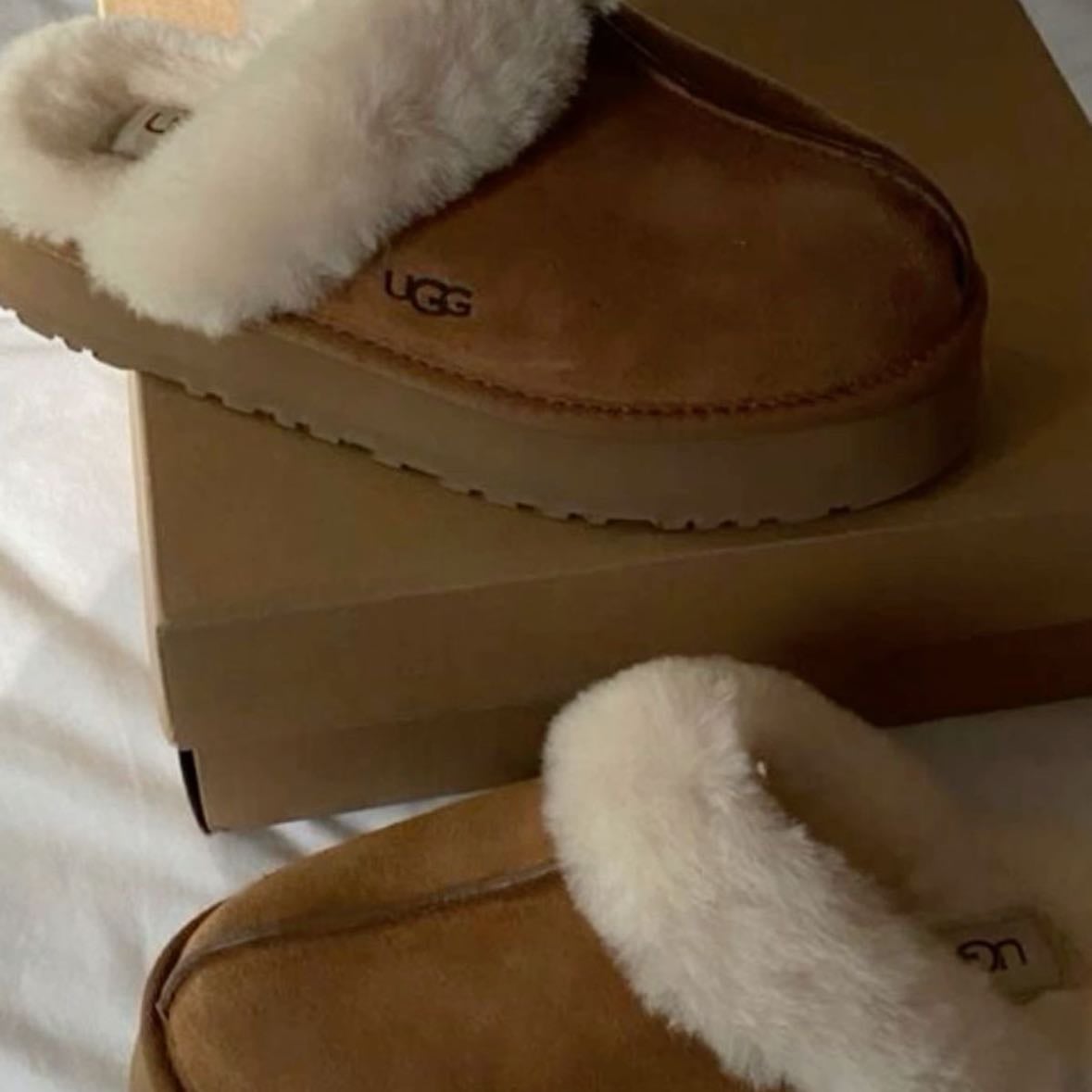 Uggs Disquette - Bonitas, cómodas y fáciles de quitar antes de tu clase