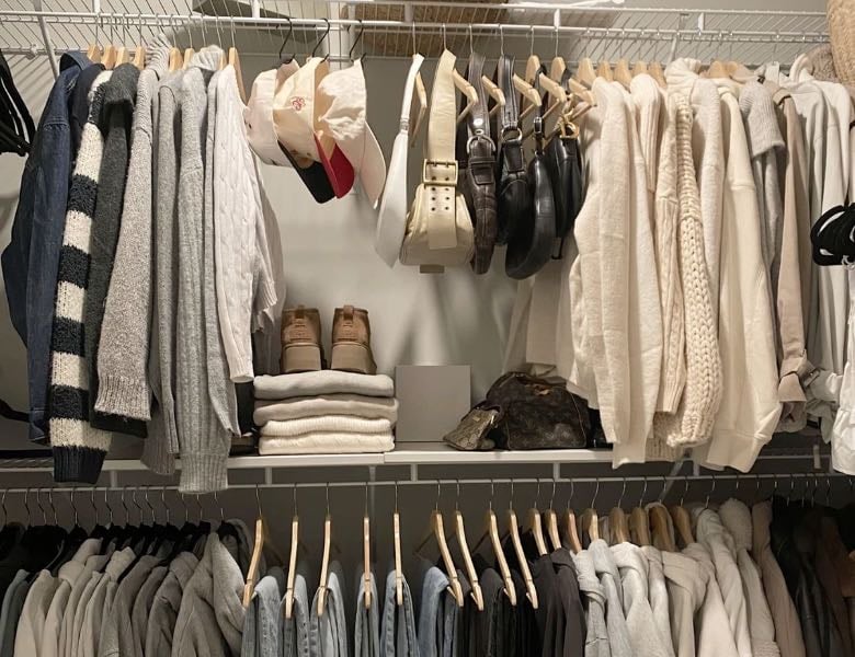Clothes essentials πΈ