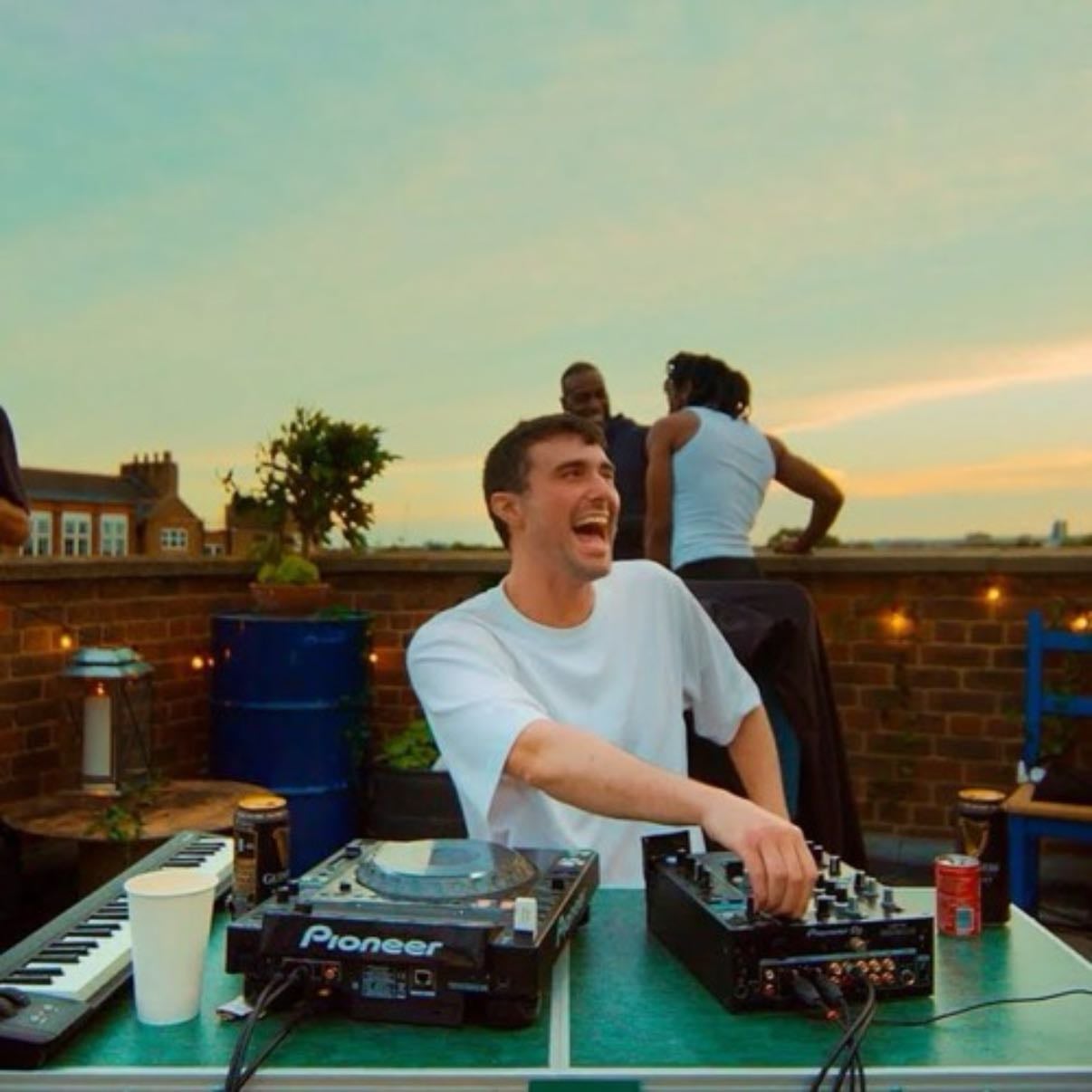 Fred again rooftop live - 🎧📀