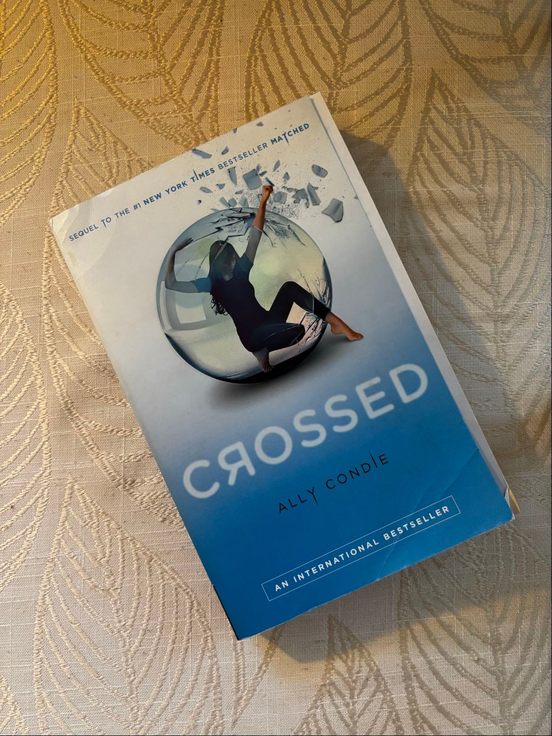 Crossed - Ally Condie · 2013