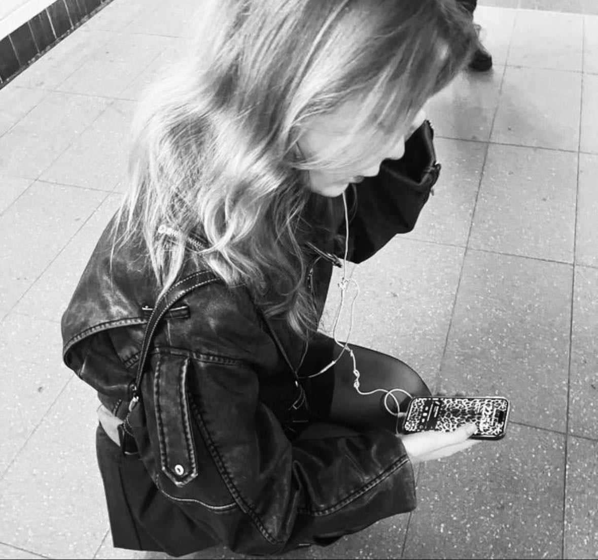 The spotify of a Messy girl, rockstar girlfriend