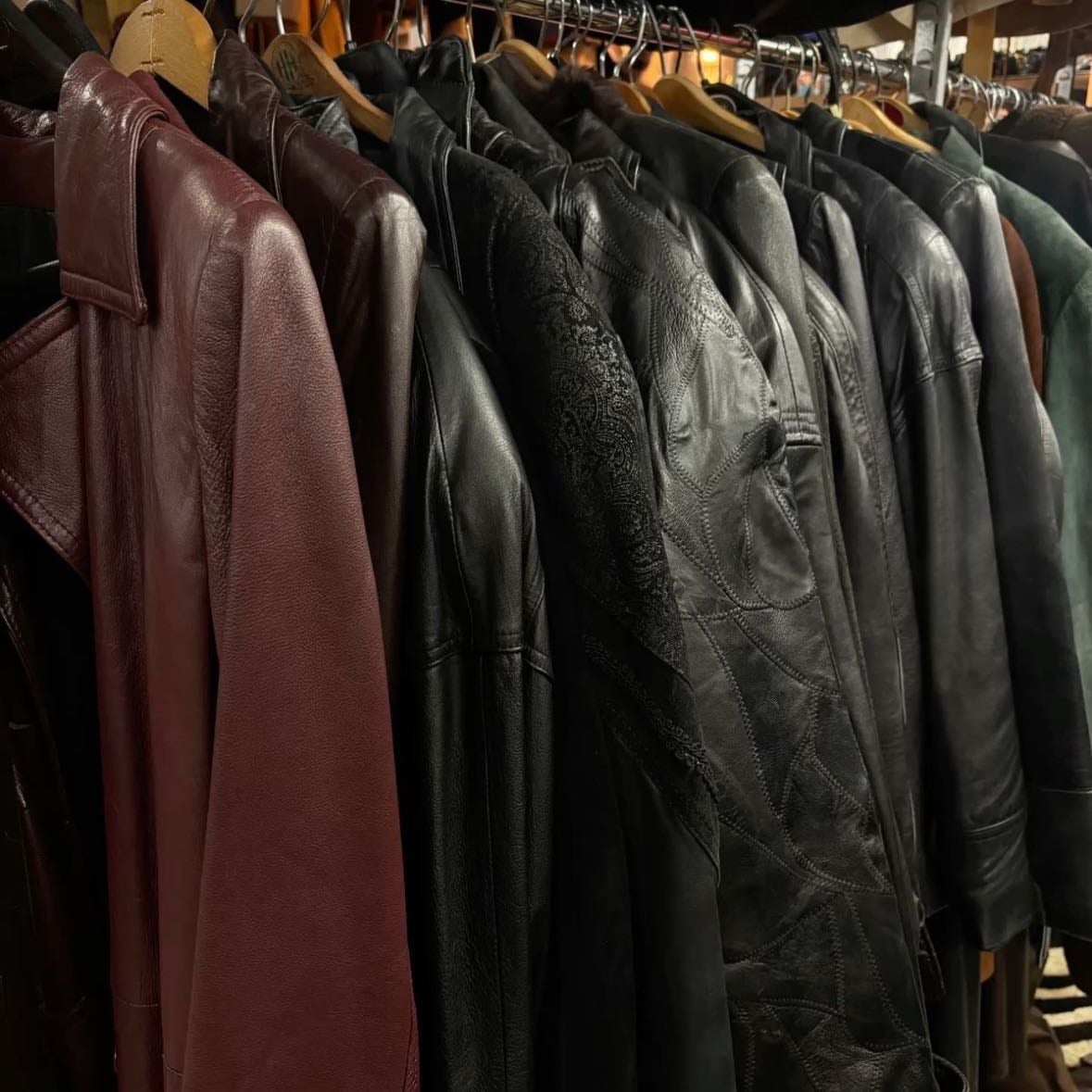 Chaquetas de cuero (roja especialmente)