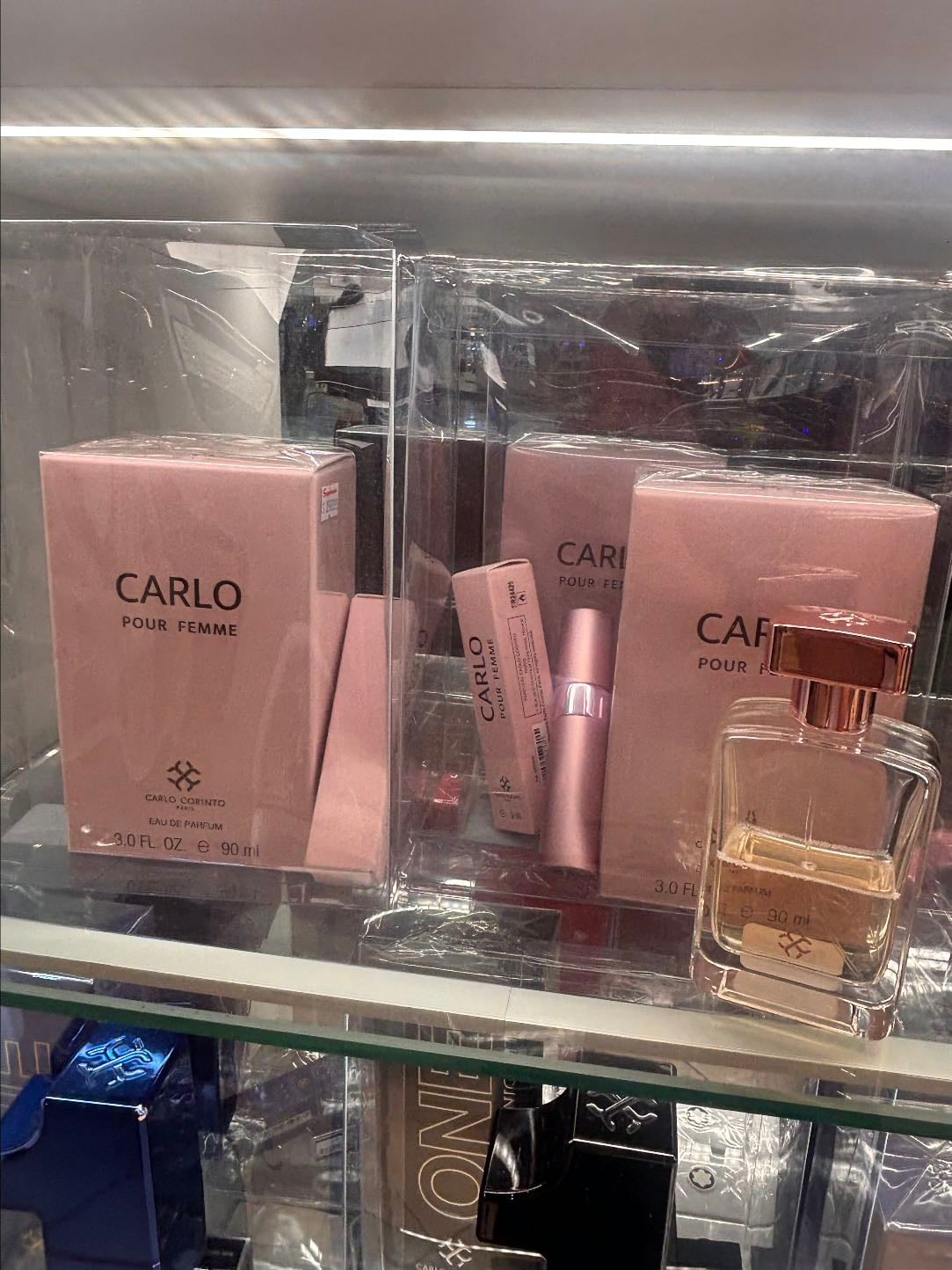 Perfume - Carlo pour femme