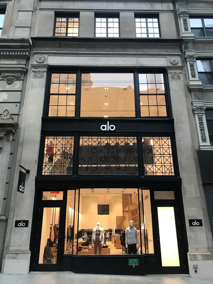 Alo