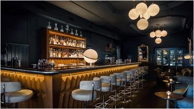 Pulitzer's Bar