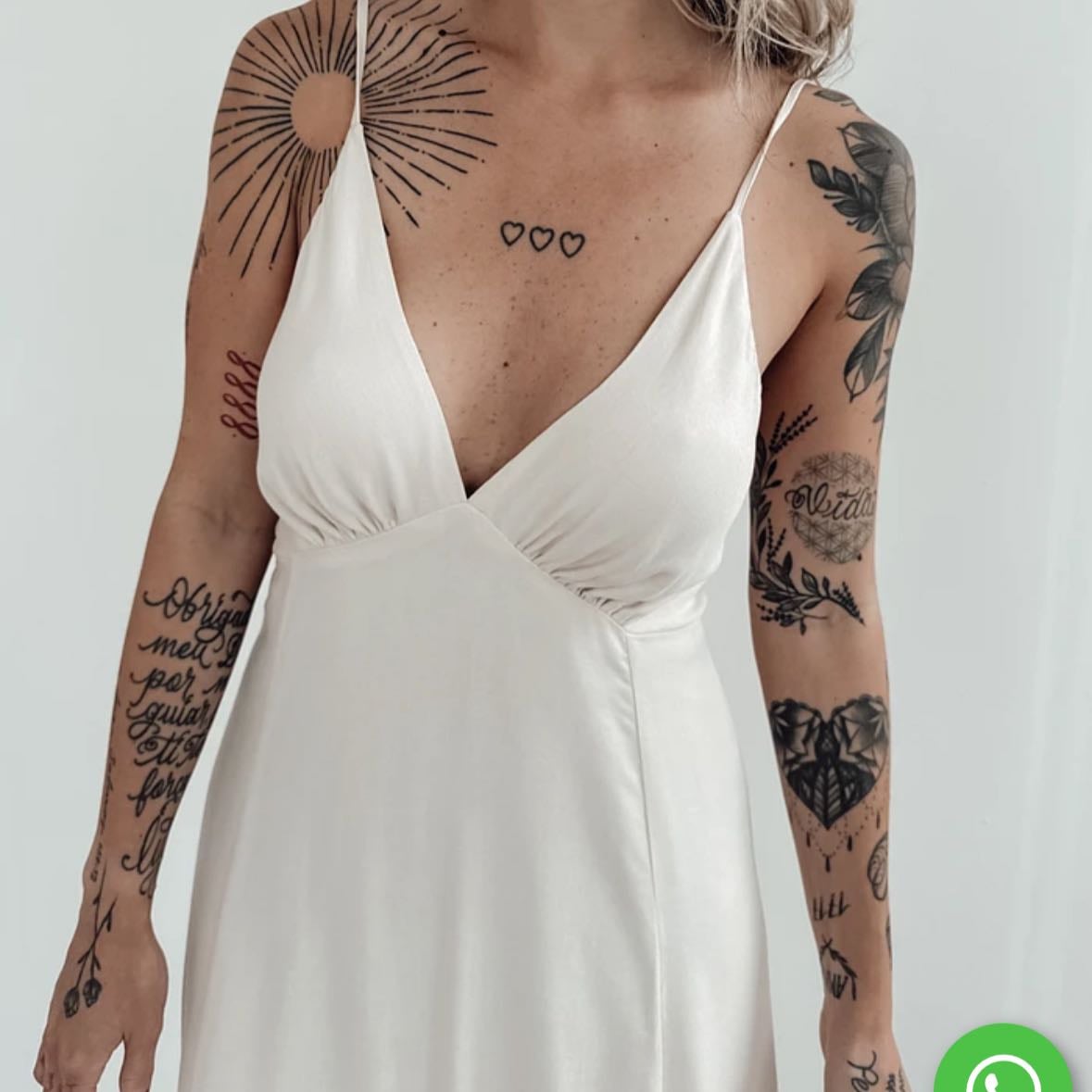 vestido mid amomaniah - https://www.amomaniah.com.br/vestido-midi-fluir