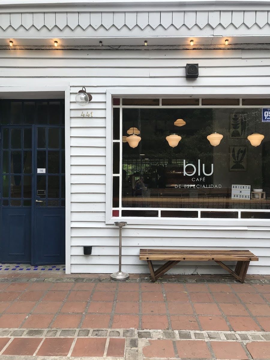 Blu Café