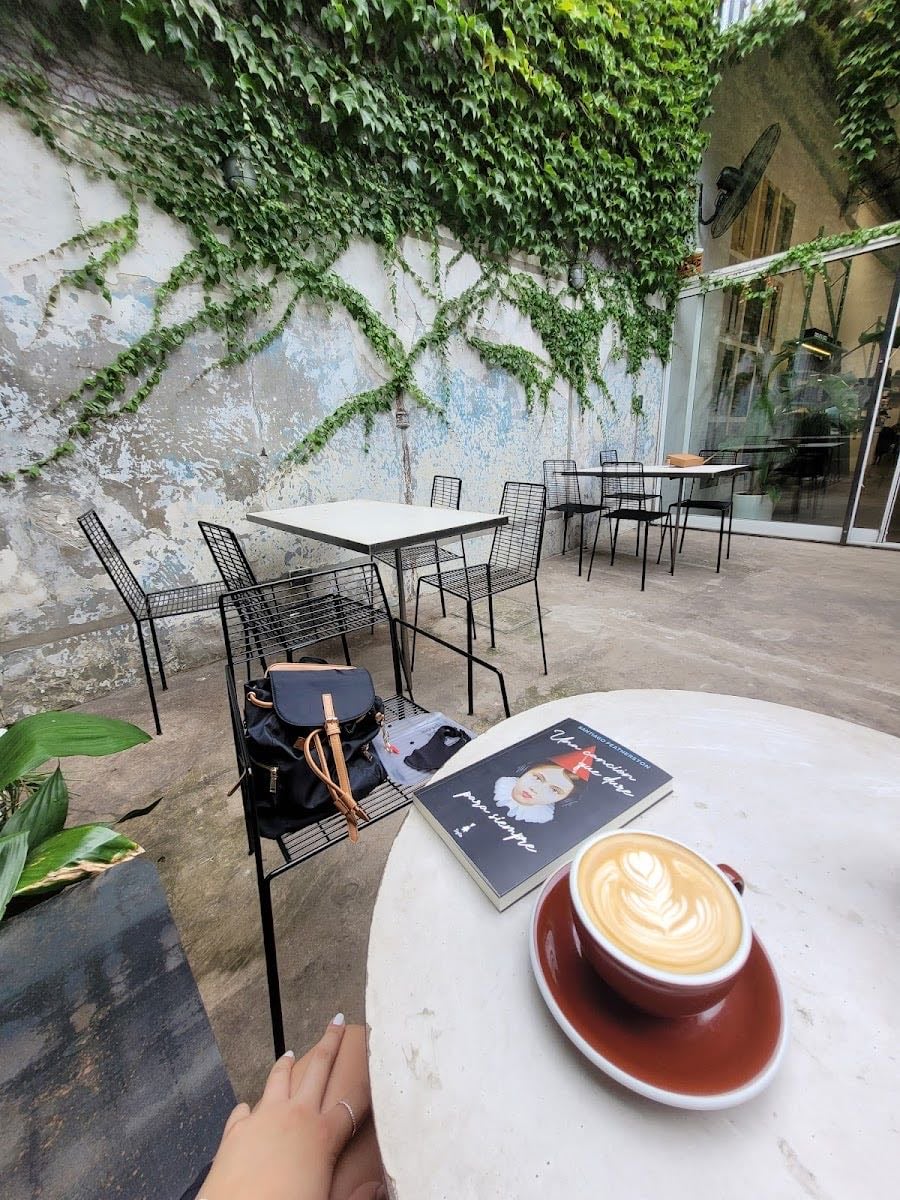 RVR Café.