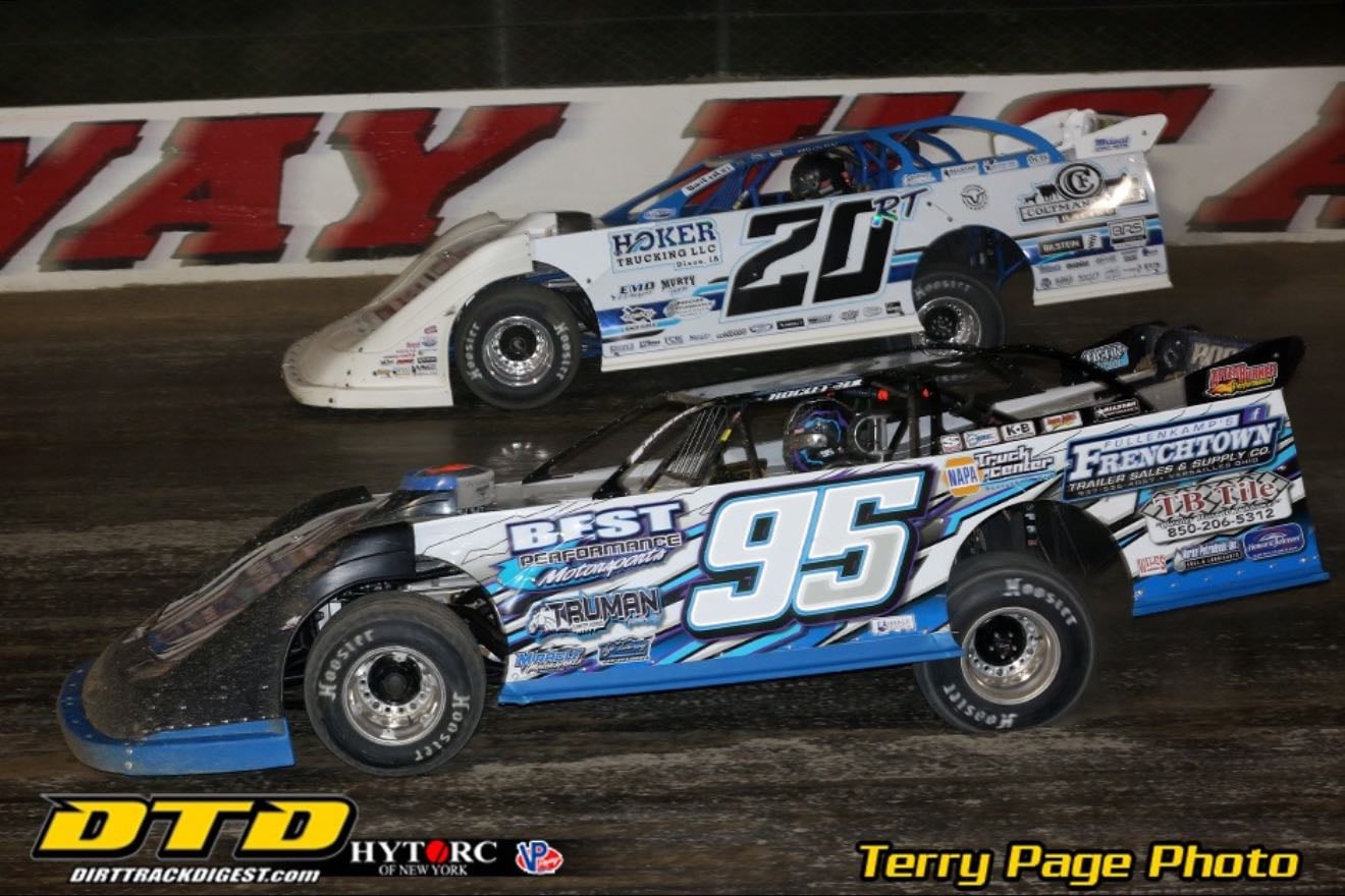 Golden Isles Night 2 - January 27, 2024
Some drama as RTJ ran into back of JD. Other than that it was a single file line at the end with worn tires and wet track. Madden in P2, JD in 3rd