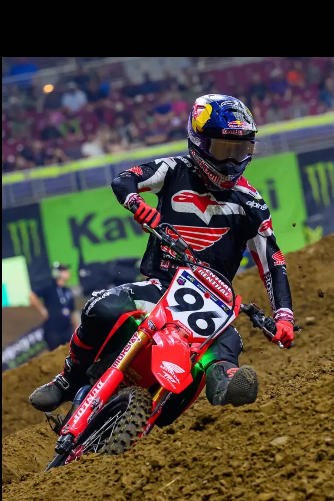 SMX Finale 450 Moto 2 - It appears Hunter is on his way to title over halfway through but Jett pushes and passes Eli for 2nd to secure 3rd SMX title. He's upset for beating big bro