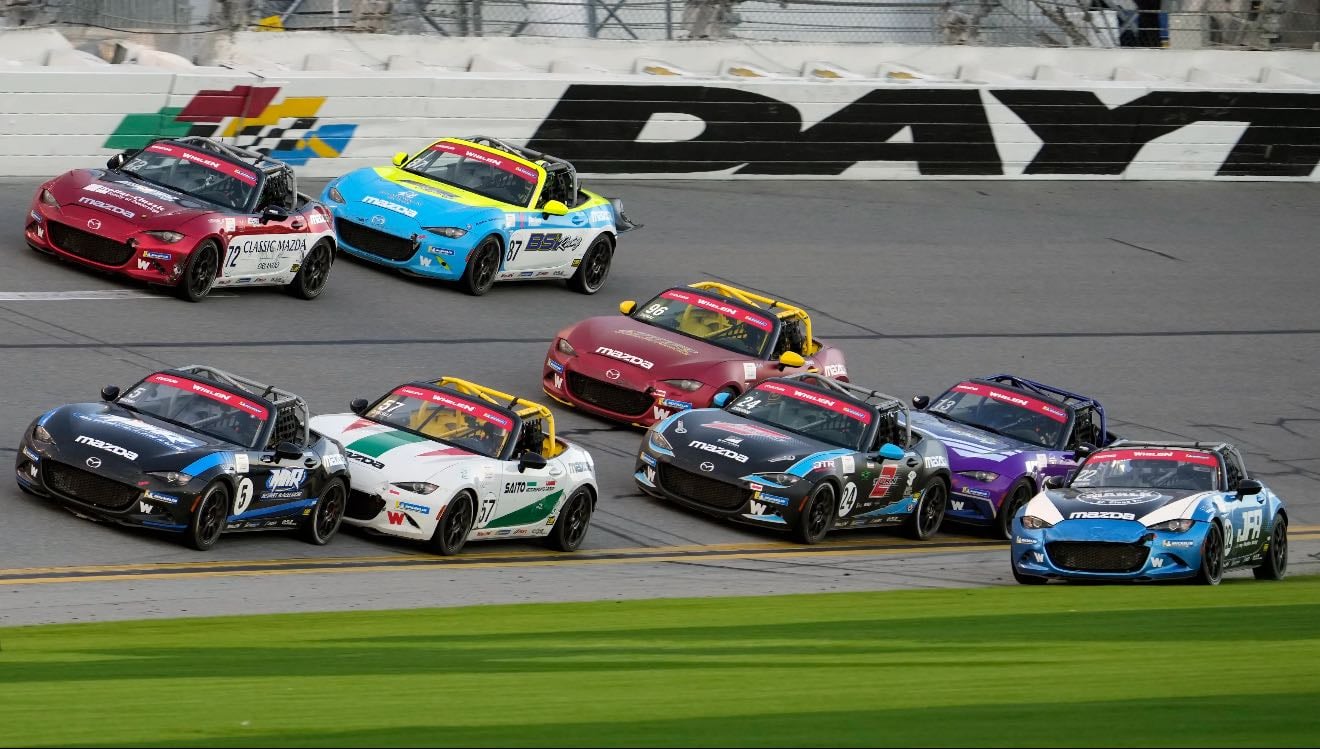 MX-5: Daytona 1 - January 25, 2024
Tight pack racing. A couple cars had body damage hanging. DaCosta had lead on final lap but was swept up. Thomas moved inside to win with TG pushing