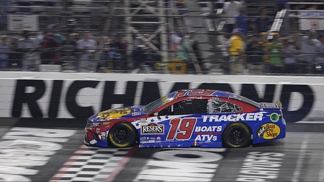 Richmond 2 - Truex gets penalty for jumping start. Denny led 197 laps but Truex gets lead late and dominates for long green flag run. Final stage was boring