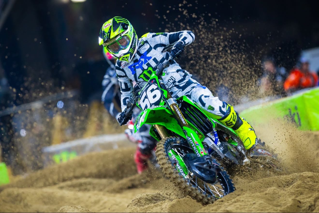 SMX Finale 250 Moto 2 - Jo wins championship. Deegan tries to play tricks and wreck Jo but he ends up wrecking himself and breaks collarbone. Jo passed Vialle for 2nd gets event