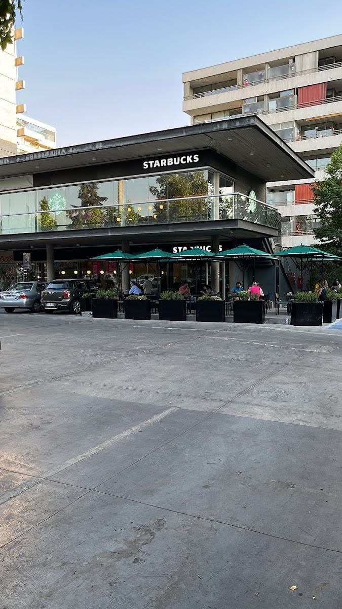Starbucks - !Enchufes en terraza!