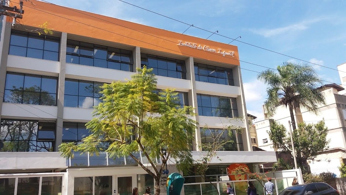 Brechó do Instituto do Câncer Infantil