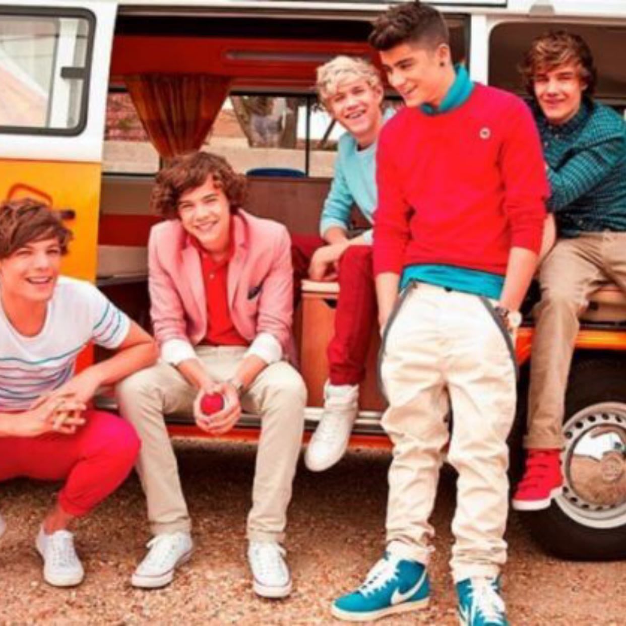 What Makes You Beautiful - Song 路 One Direction