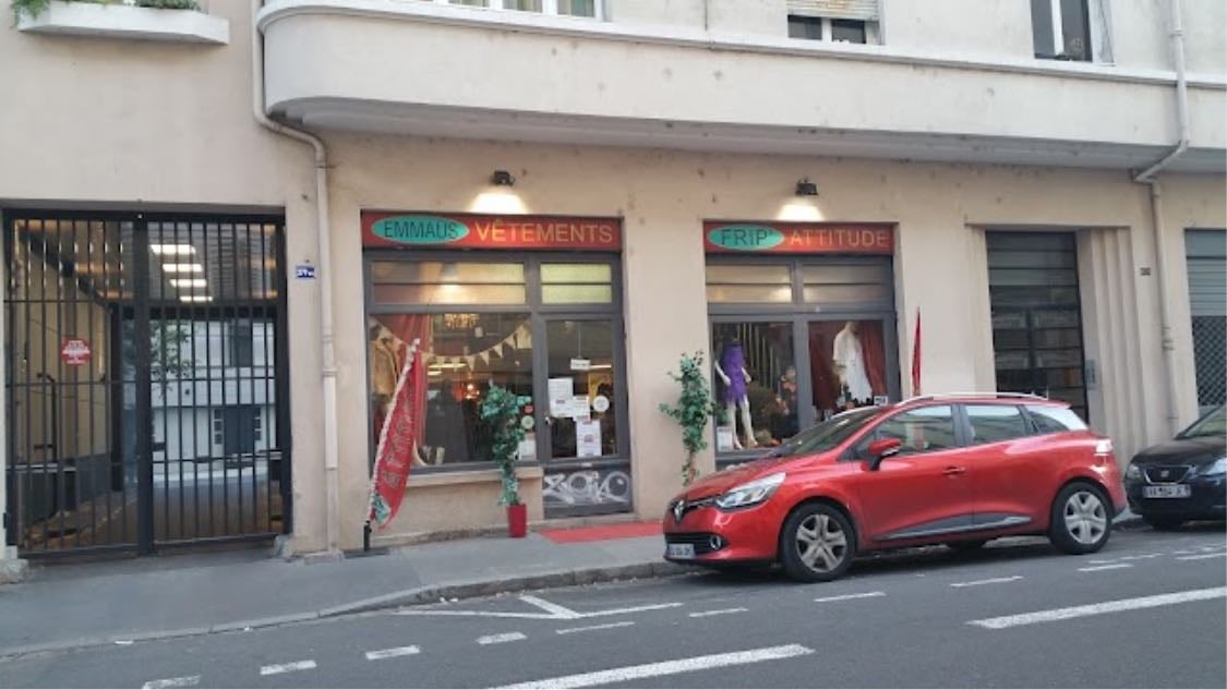 FRIP'ATTITUDE EMMAÜS - Vêtements de seconde main à petit prix