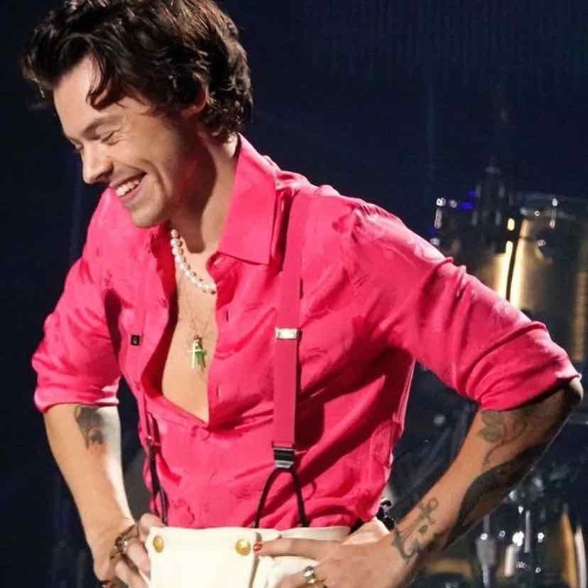 Fine Line - I love fine line so much there’s no words for it. Sometimes I think things aren’t gonna be ok but when Harry is telling me things are gonna be fine then I k ow it’s ok