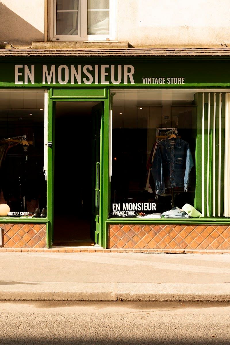 En Monsieur