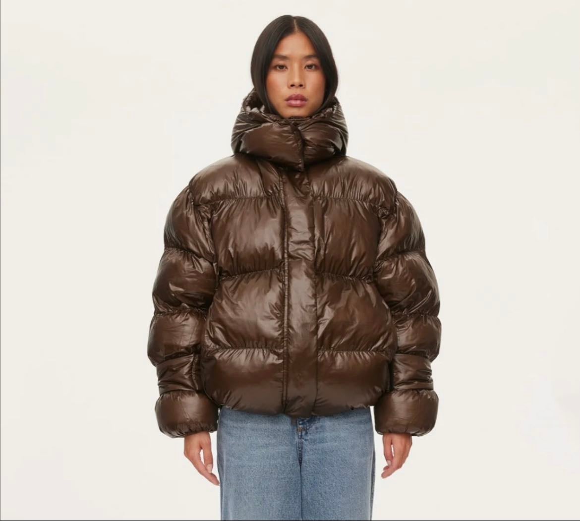active puffer - ovalsquare