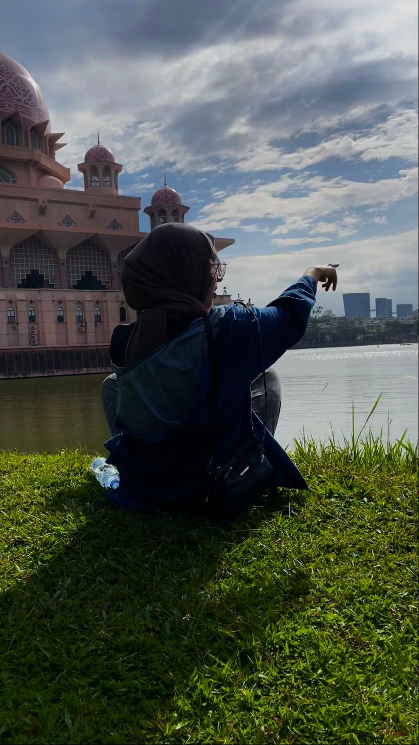 Putrajaya Lake
