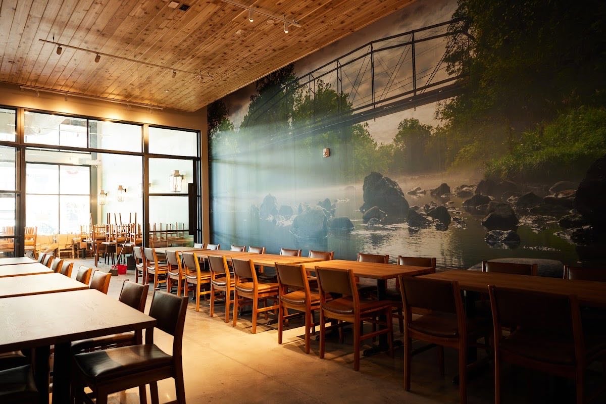 Rooster's Wood-fired Kitchen Ballantyne