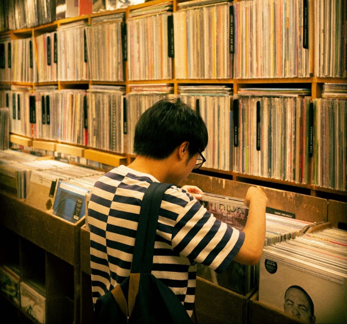 vinyl wishlist ☕️ - Music hypelist by gabriela