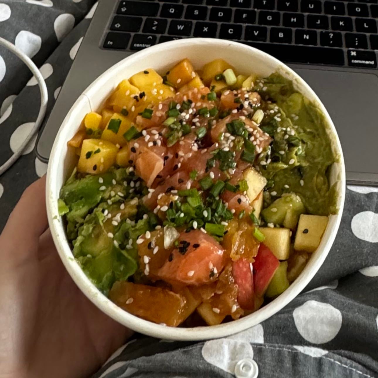 POKAWA Poké bowls - chirashi hawaïen - sauce ponzu lime