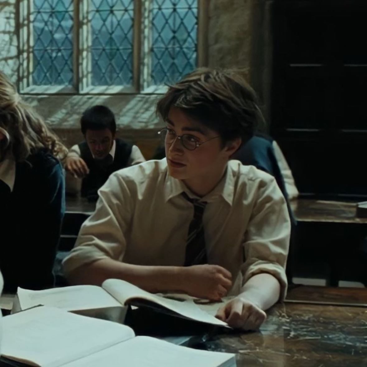 Harry Potter and the Prisoner of Azkaban - J.K. Rowling · 2015