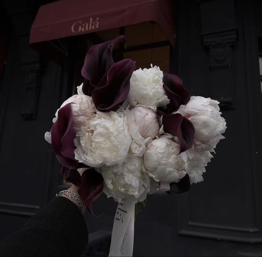 Peonies - With lily calla is gorgeous