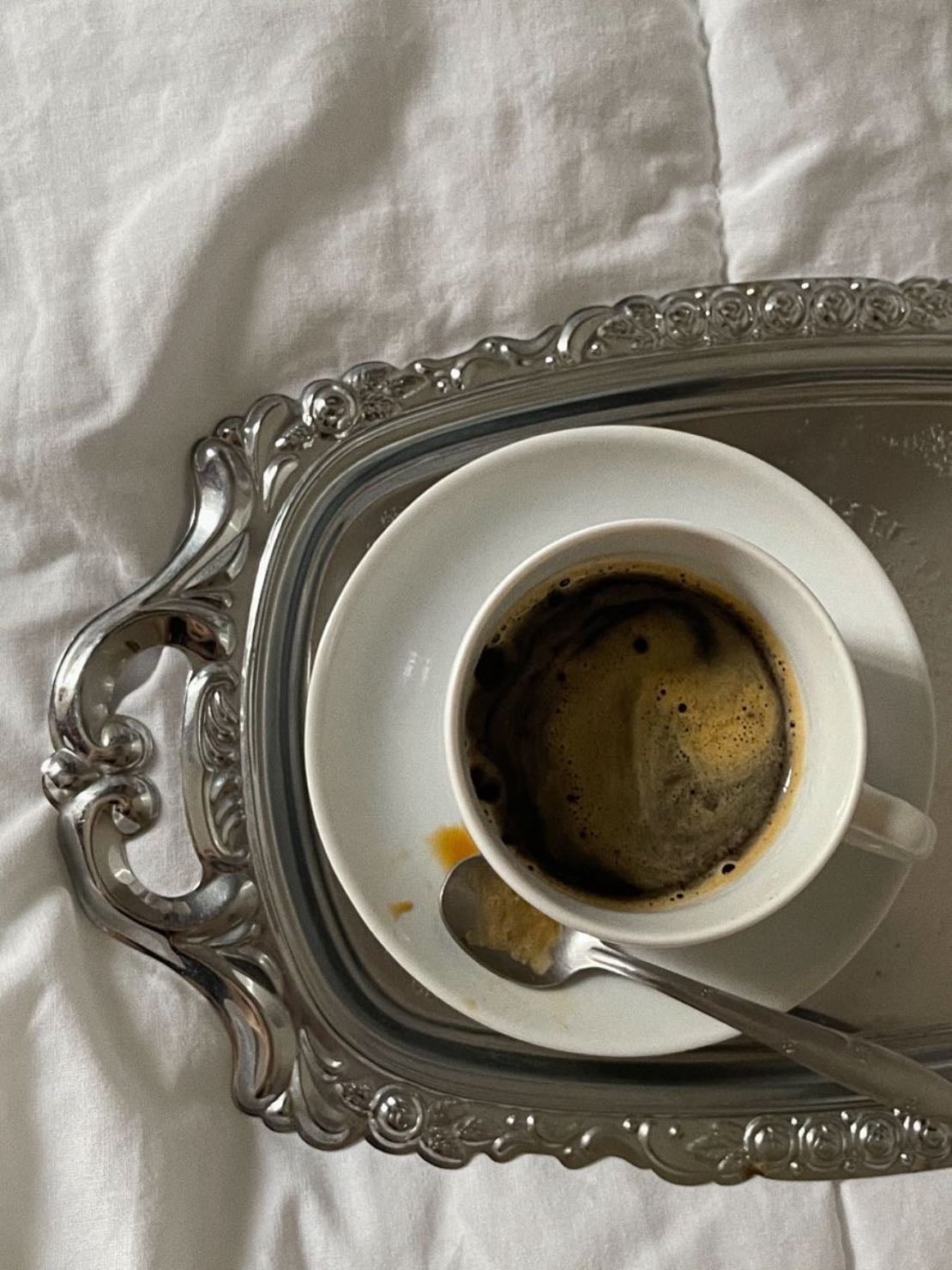 breakfast/coffee - 6:20