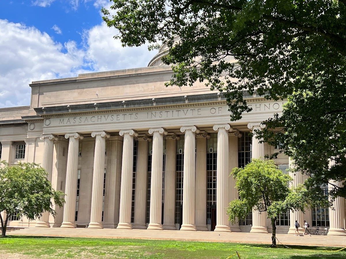 Massachusetts Institute of Technology