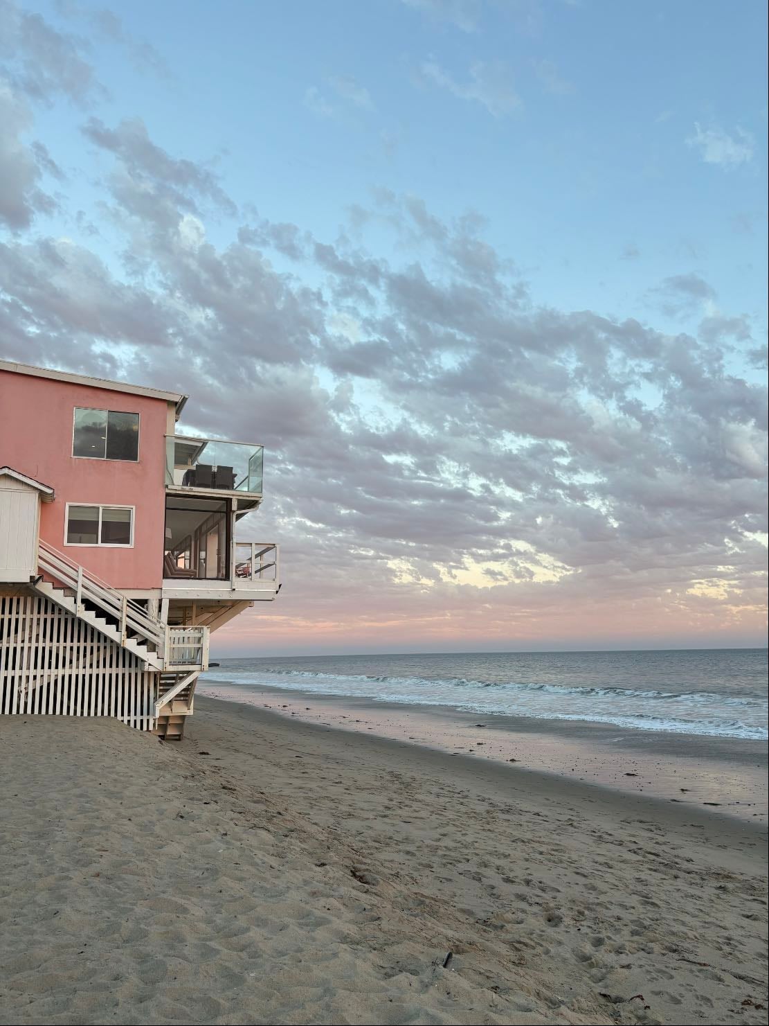 Ralph’s Beach - The iconic pink house